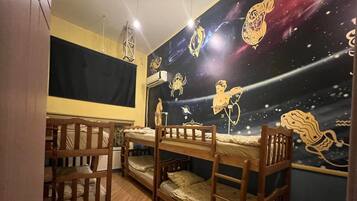 Economy Shared Dormitory | Down comforters, soundproofing, free WiFi, bed sheets