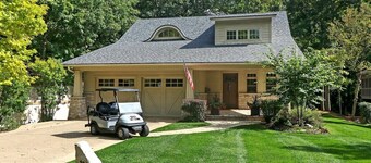 Luxury Abbey Springs Lake House |Extraordinary 3 Level Home |Golf Cart |Wraparound Deck |Pools |Golf