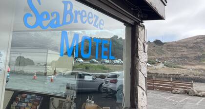Sea Breeze Motel