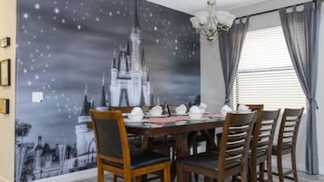 Villa, 5 camere da letto | Ristoranti