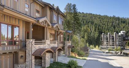 Base Camp At Iron Horse... 4 Bedroom Townhouse by RedAwning