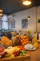 Desayuno continental incluido todos los días