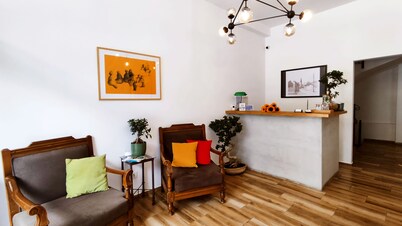 Grand Boutique Hotel