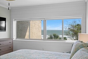 2 dormitorios, tabla de planchar con plancha, wifi gratis y ropa de cama