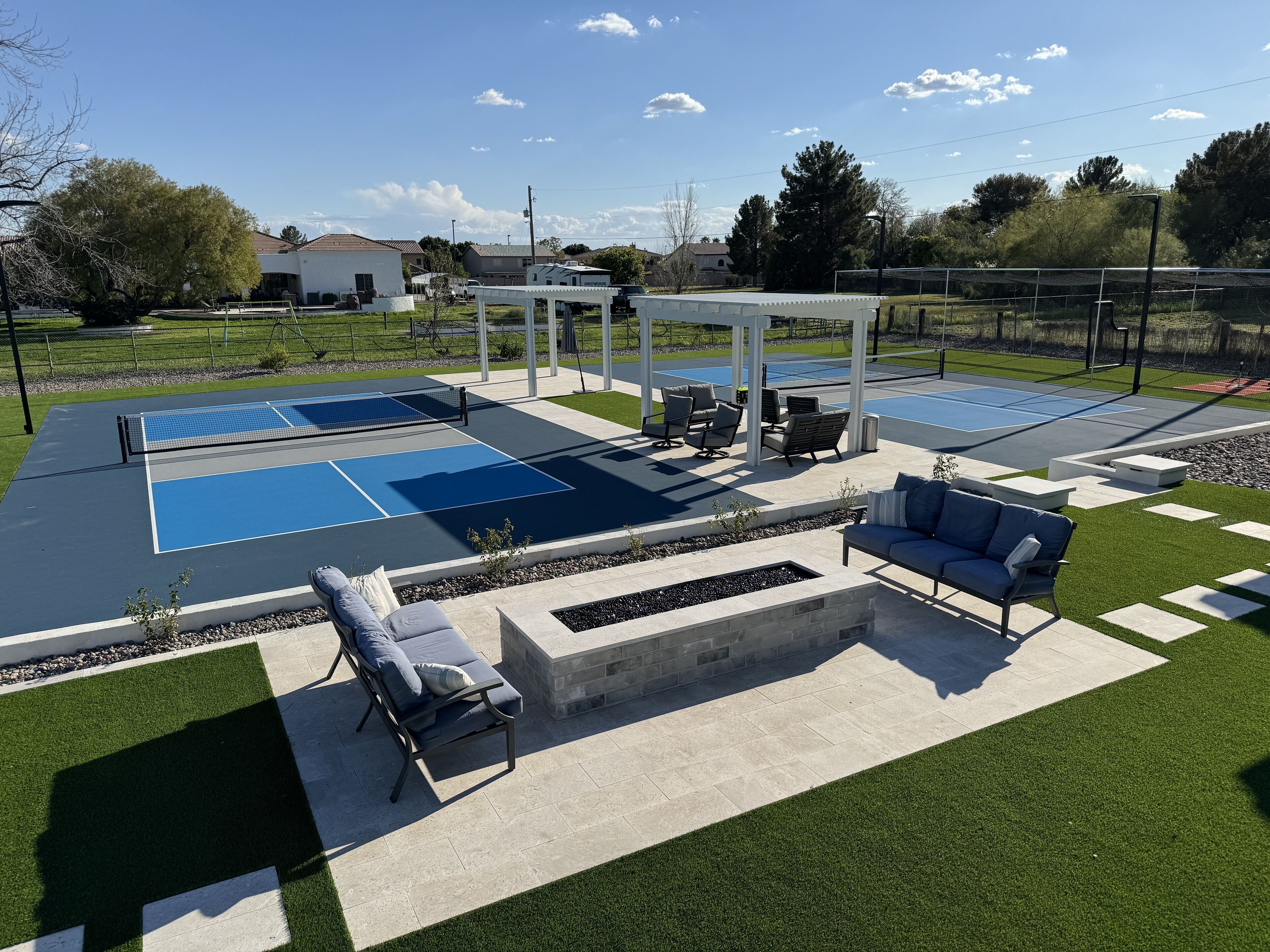 New Guest House in Gilbert with stunning backyard!