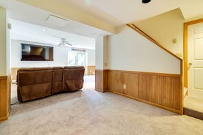 House (4 Bedrooms) | Interior - Charming Long Pond Getaway w/ Community Perks (Long Pond)