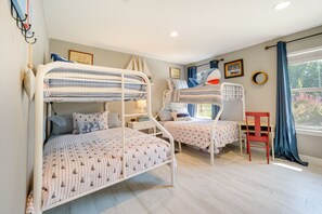 House (3 Bedrooms) | 3 bedrooms, iron/ironing board, free cribs/infant beds, bed sheets
