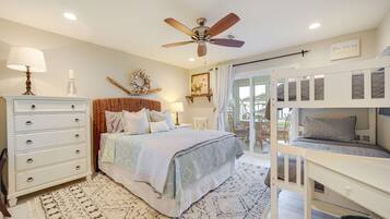 Rumah (3 Bedrooms) | 3 kamar tidur, setrika/meja setrika, dan tempat tidur bayi gratis