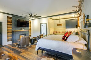 Apartment (0 Bedroom) | Interior