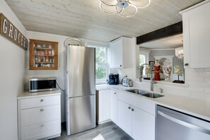 Apartment (3 Bedrooms) | Interior - Beautiful Falmouth Condo w/ Patio: Near Portland! (Falmouth)