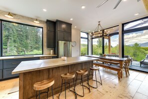 House (4 Bedrooms) | Bahagian dalam