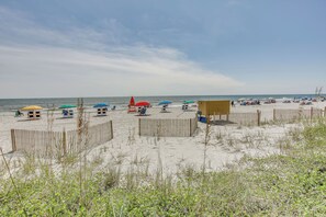 Apartment (1 Bedroom) | Interior - Modern Caravelle Resort Condo: Near Golf Courses! (Myrtle Beach)