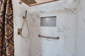 Shower - Salem Getaway w/ Hot Tub Near Parks & Boating! (Salem)