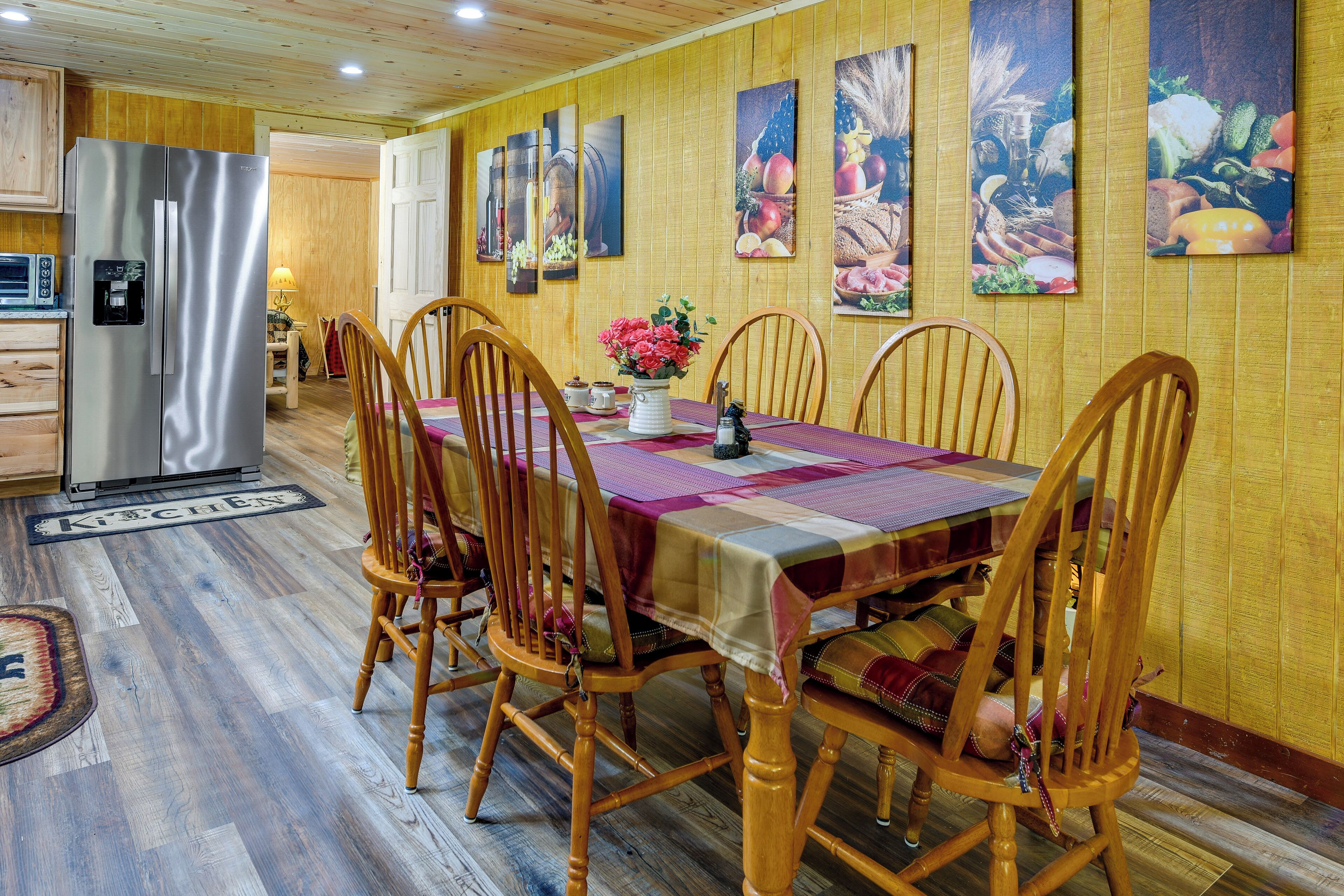 House (3 Bedrooms) | Interior