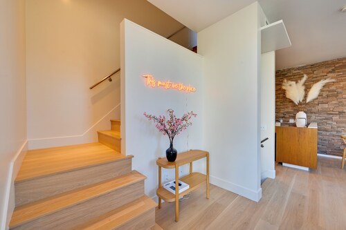 Rooftop w/ Views: Modern Little Italy Townhome