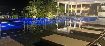 cozy family stay seaview & airport view batu maung
