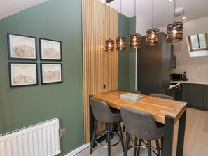 Dining - Watch Tree Apartment (Ulverston)