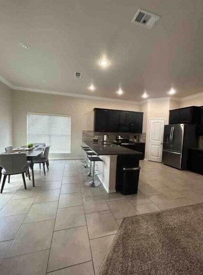 Family Friendly Spacious Home