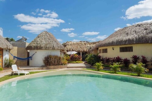 Casa con Habitación Doble, Casa Maya