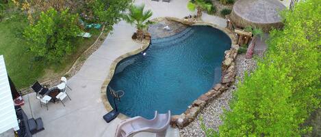 Piscine extérieure