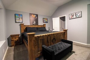 4 quartos, Wi-Fi de cortesia, roupa de cama