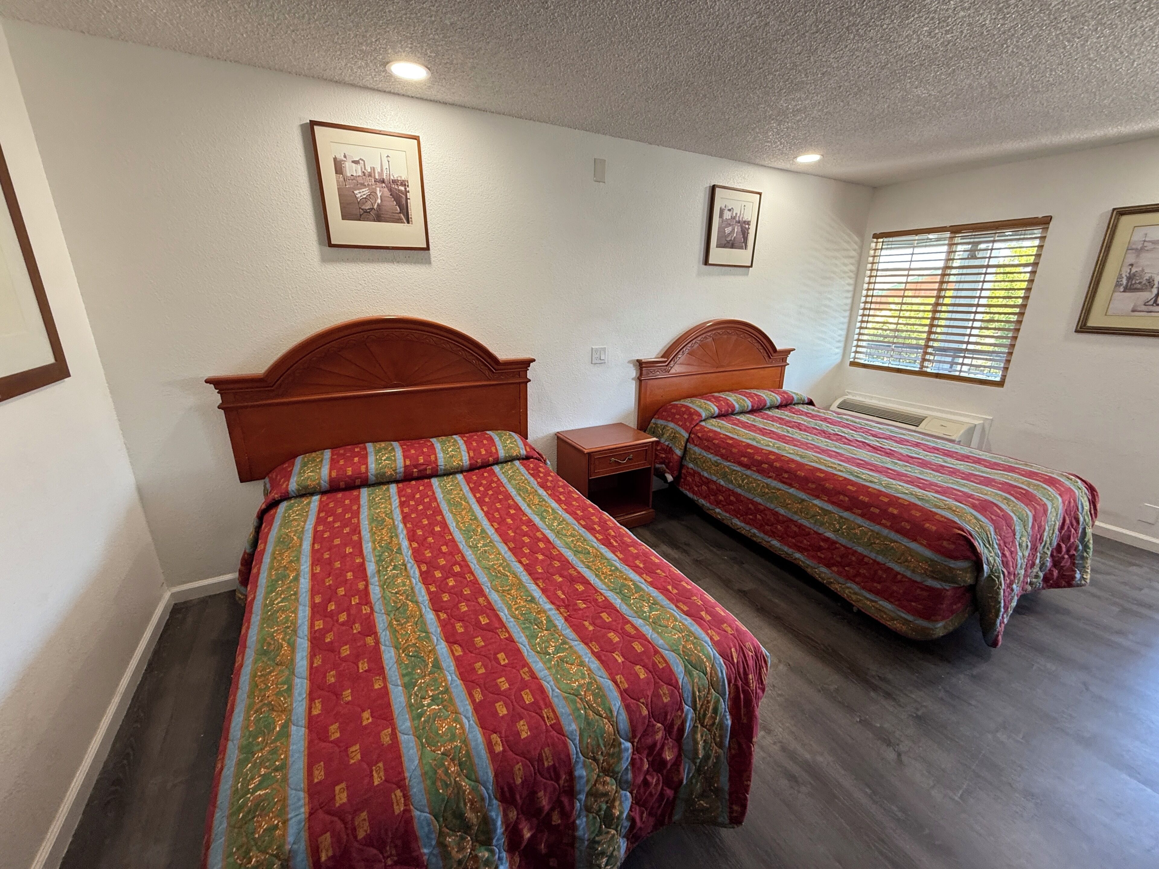 Desk, iron/ironing board (on request), WiFi (free), bed sheets