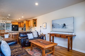 Smart TV, fireplace, foosball, table tennis