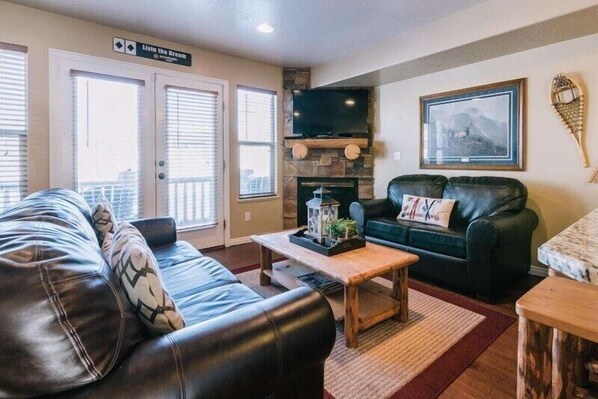 Smart TV, fireplace, foosball, table tennis