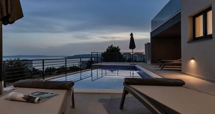 Villa VIP avec piscine et 4 chambres