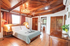 10 室のベッドルーム、WiFi、ベッドシーツ、車椅子でアクセスできる設備