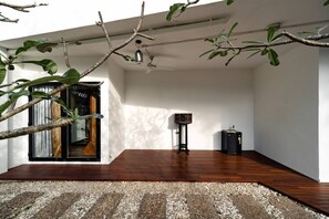 Interior - 1800 sqm Manor 5 Bedroom Private Saltwater Pool
 (จ.ภูเก็ต)