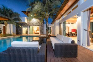 Pool - Luxury Botanical Modern Villa Large Private Pool
 (จ.ภูเก็ต)