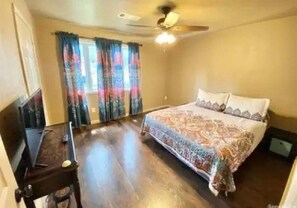 2 bedrooms, WiFi, bed sheets