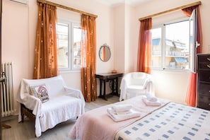 3 bedrooms, iron/ironing board, free WiFi - Casa Di Sarocco by Corfuescapes (Corfu)