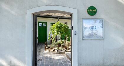 Czakó Bed & Breakfast