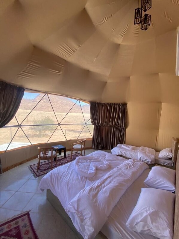 1 bedroom, in-room safe, individually decorated, individually furnished