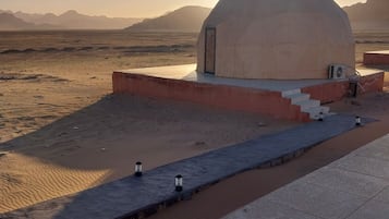 Luxury Double or Twin Room | In-room safe, individually decorated, individually furnished