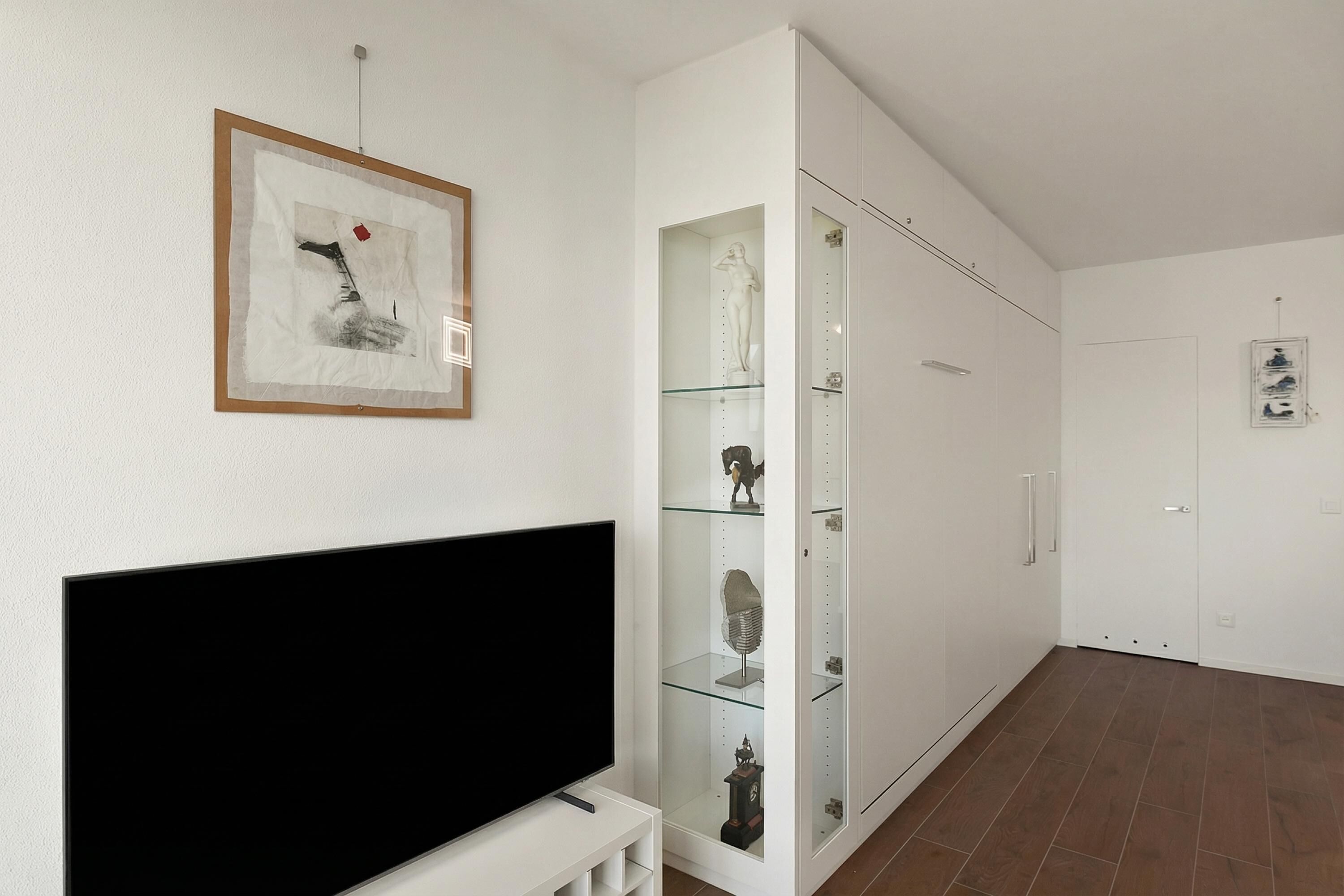 Studio – standard, fjellutsikt (View and Art) | Innvendig