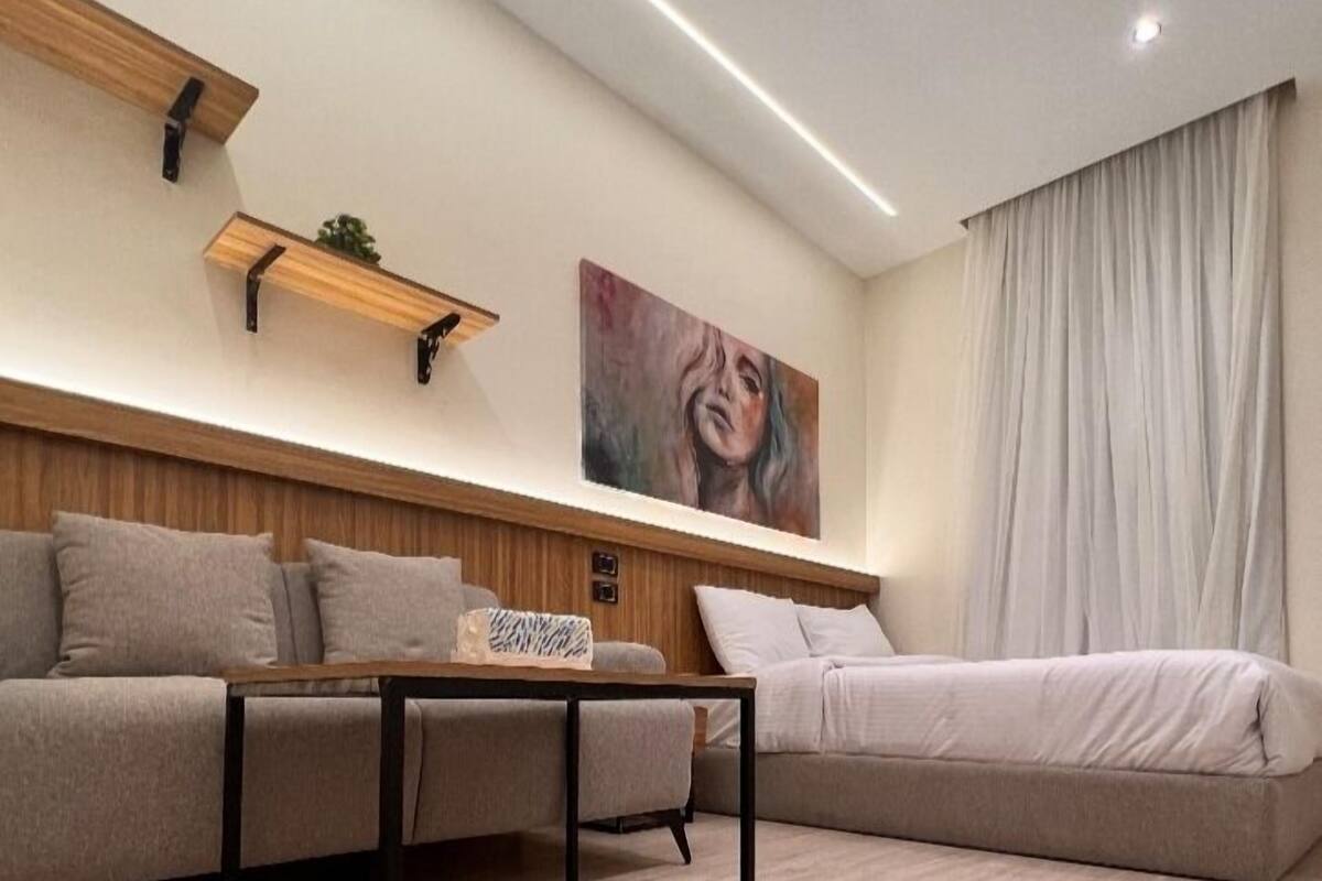 Single Room | 1 bedroom, iron/ironing board, free WiFi, bed sheets