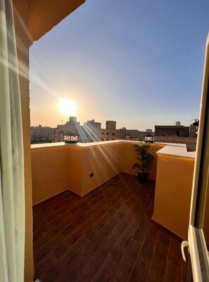 Iron/ironing board, free WiFi, bed sheets - ELITE MOTEL (New Cairo)