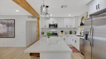 Microwave, oven, dishwasher, toaster