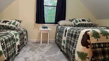 2 chambres, lit parapluie, Wi-Fi gratuit, draps fournis