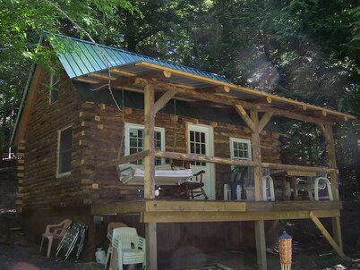 Dueck Cabin