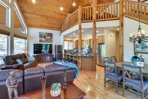 TV, fireplace, books - Wraparound Deck + Large Yard: Pinetop Home! (Pinetop)
