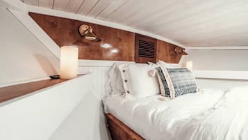 2 chambres, fer et planche Ă repasser, Wi-Fi gratuit, draps fournis