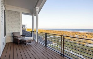 Hus - flere senge - terrasse - strandudsigt (711 Yellow Perch Rd) | Terrasse/gårdhave