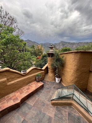 Terrace/patio - Casa Gaudí (Tepoztlán)
