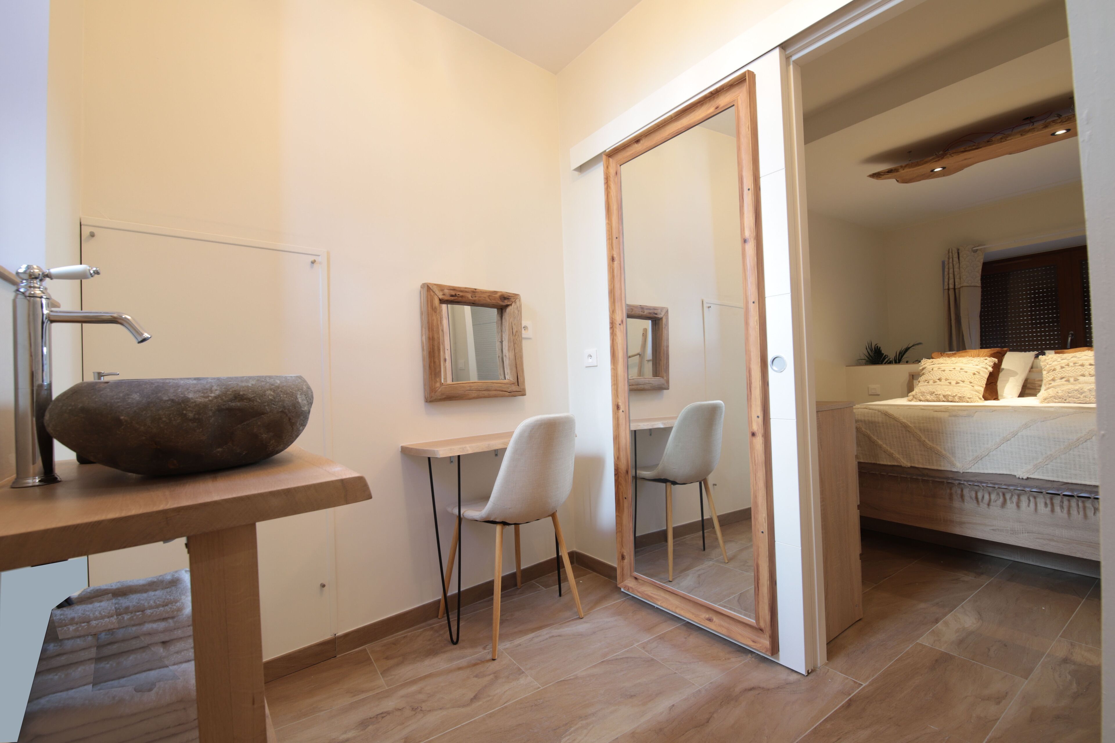 1 chambre, Wi-Fi gratuit, draps fournis