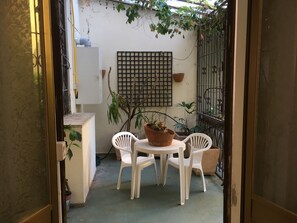 Dining - BEAUTIFUL ONE-BEDROOM APARTMENT WITH TERRACE IN NOLO AREA AT SUBWAY EXIT (Milano)