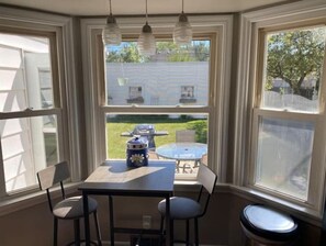 Dining - The Gingersnap (Fort Wayne)